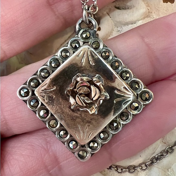 Vintage Silver Handmade 3-D Rose square pendant with Marcasite estate piece - Picture 5 of 15